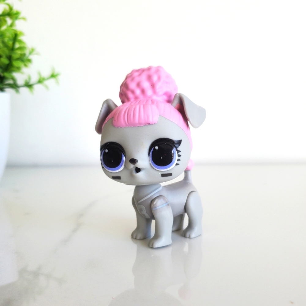 📣 L.O.L Surprise! Touchdown Rufferee Dog Puppy Eye Spy Pets Figurine Figure